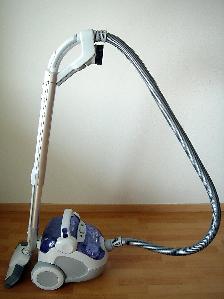 Economy Vacuum Cleaner 1400W Daily Use